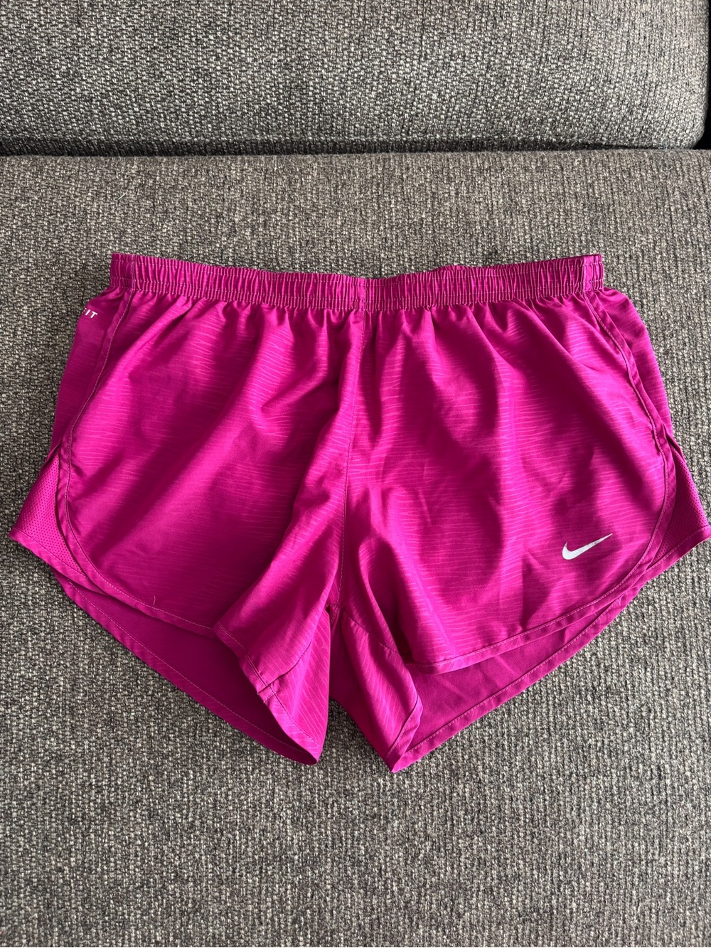 Women’s Nike Dri-Fit Running Shorts (M)